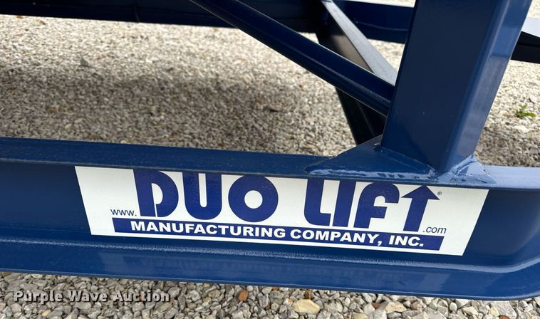image for item EH7365 Duo-Lift  DC6050 double cone nurse tank trailer