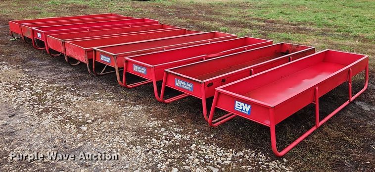 image for item EI8546 (9) B&W feed bunks