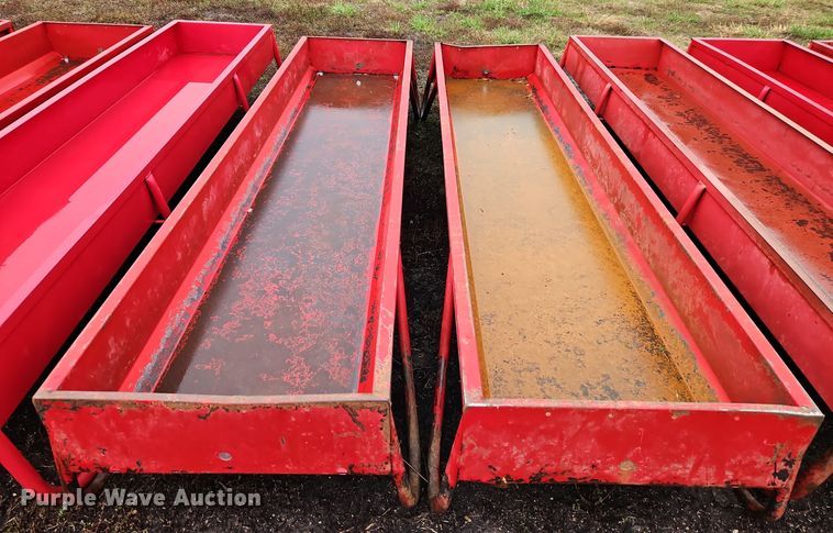 image for item EI8546 (9) B&W feed bunks