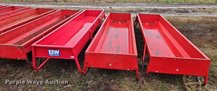 image for item EI8546 (9) B&W feed bunks