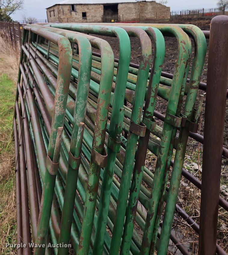 image for item EI8549 (10) livestock panels