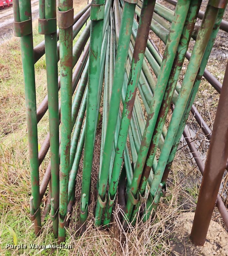 image for item EI8549 (10) livestock panels