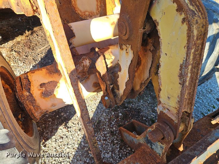 image for item EI8622 Wrangler 4550 wheel loader