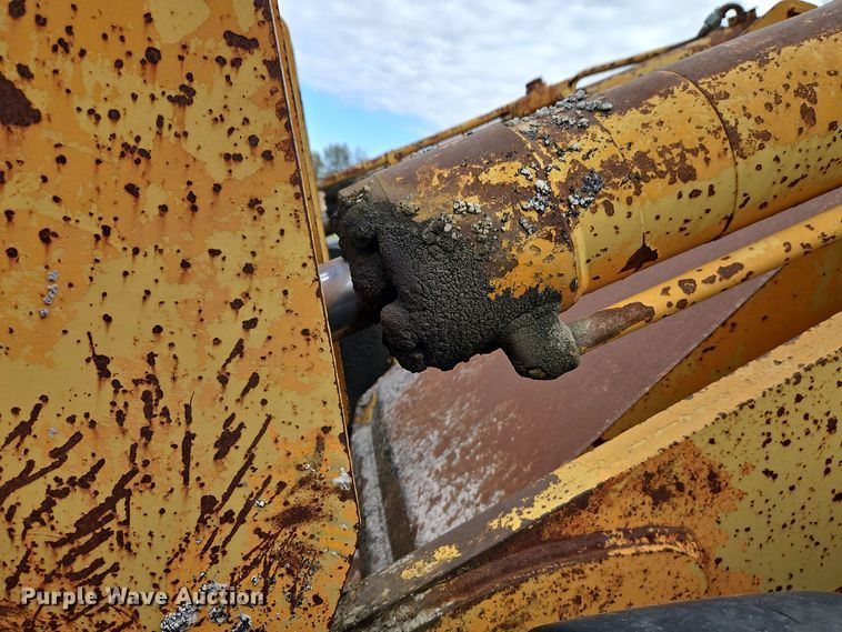 image for item EI8634 1973 Fiat Allis 645 Series B wheel loader