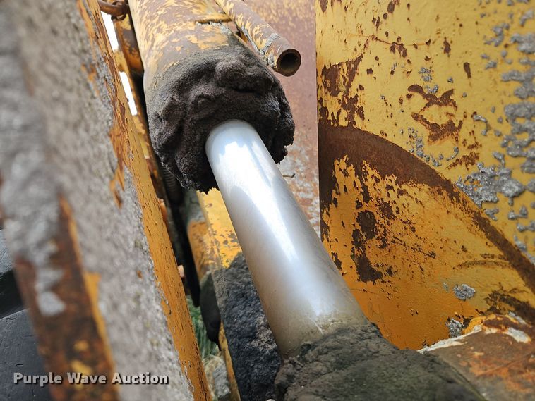 image for item EI8634 1973 Fiat Allis 645 Series B wheel loader