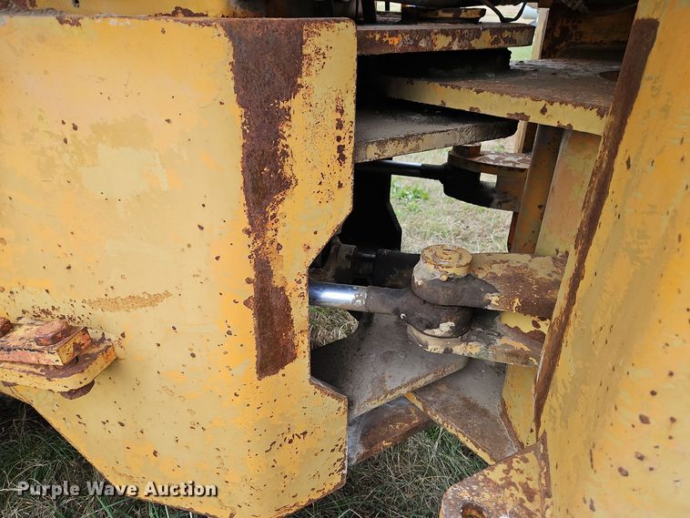 image for item EI8634 1973 Fiat Allis 645 Series B wheel loader