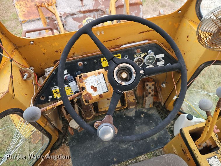 image for item EI8634 1973 Fiat Allis 645 Series B wheel loader