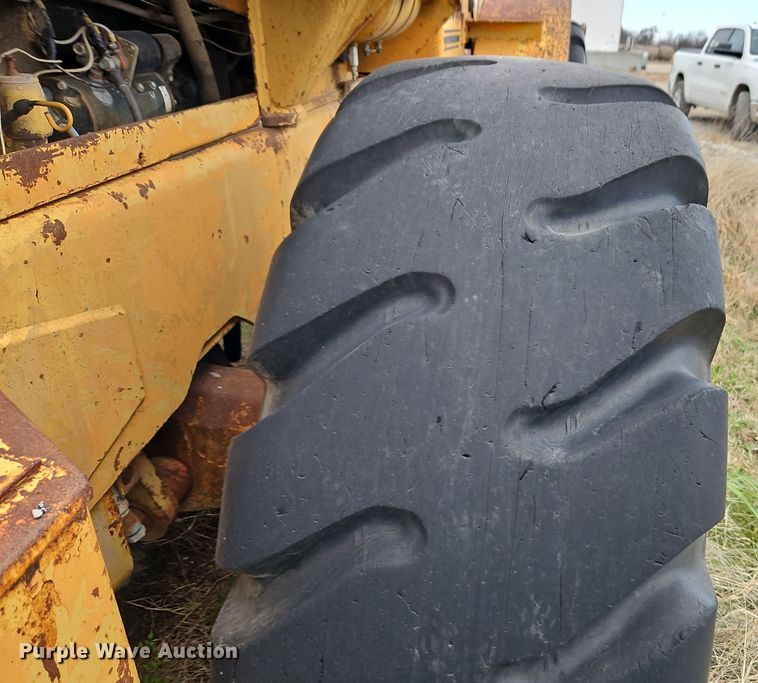 image for item EI8634 1973 Fiat Allis 645 Series B wheel loader