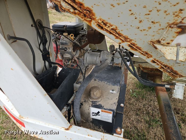 image for item EI8635 Parker 1555 seed tender