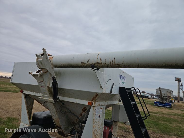 image for item EI8635 Parker 1555 seed tender