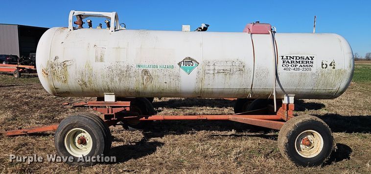 image for item EI8640 NH3 tank trailer