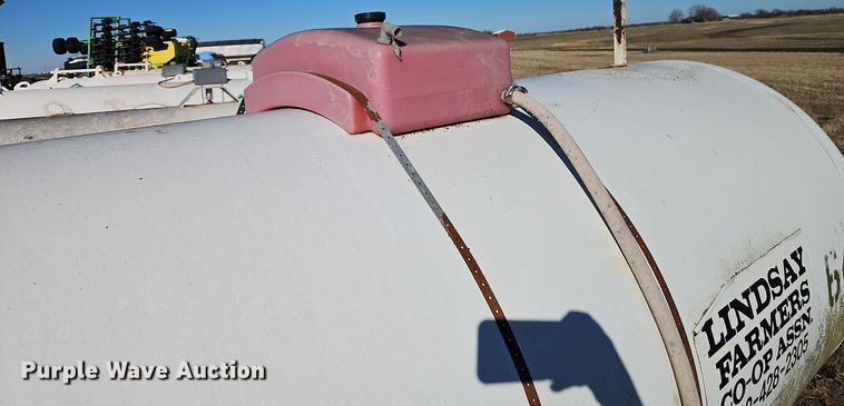 image for item EI8640 NH3 tank trailer