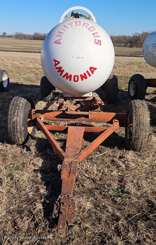 image for item EI8641  NH3 tank trailer