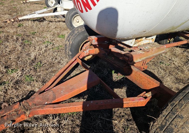 image for item EI8641  NH3 tank trailer