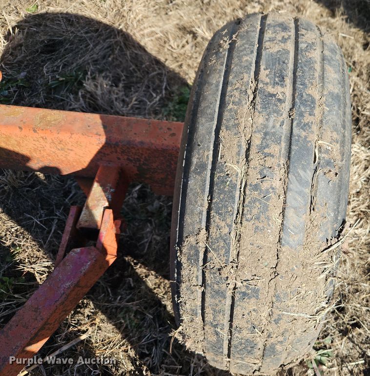 image for item EI8641  NH3 tank trailer