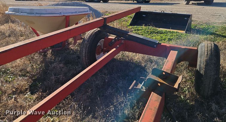 image for item EI8645 Unverferth header trailer