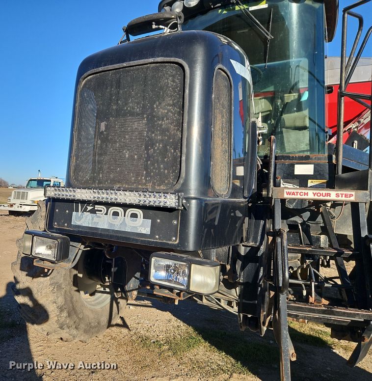 image for item EI8651 Vector V300 spreader