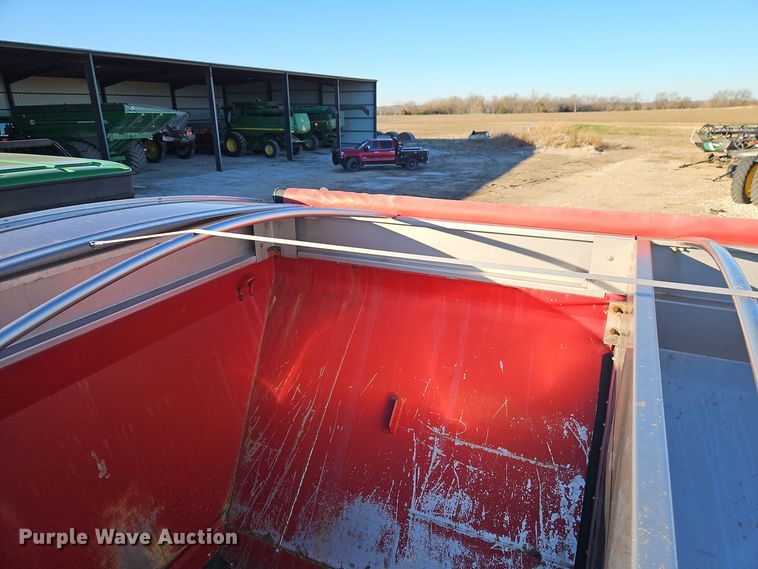 image for item EI8651 Vector V300 spreader