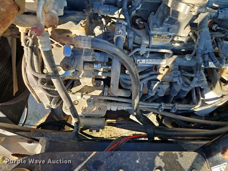 image for item EI8651 Vector V300 spreader