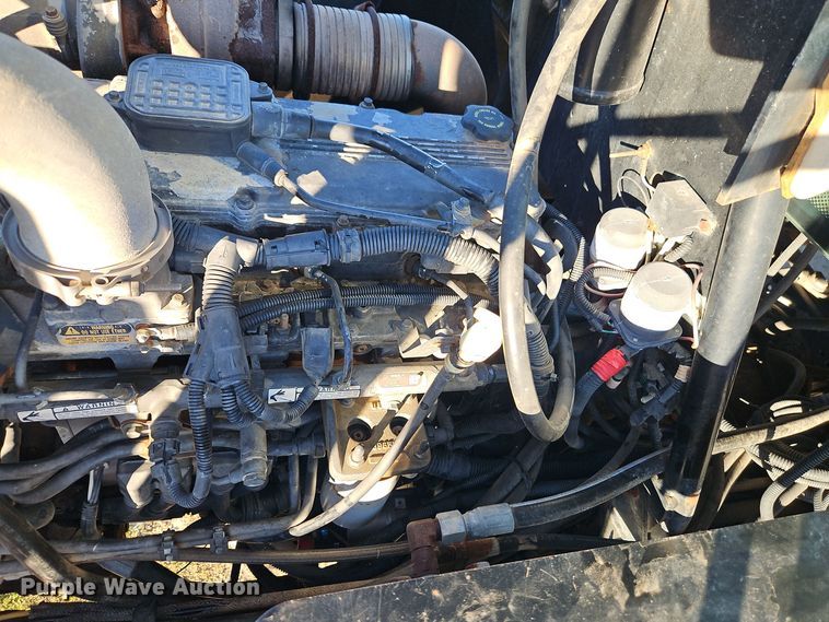 image for item EI8651 Vector V300 spreader