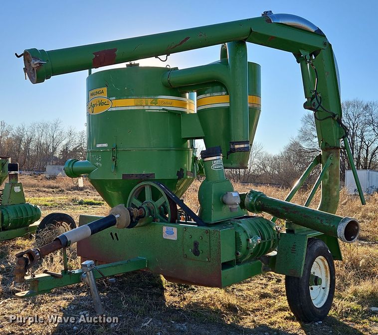 image for item EI8652 (2) Walinga Agri-Vac 614 Deluxe grain vacuums