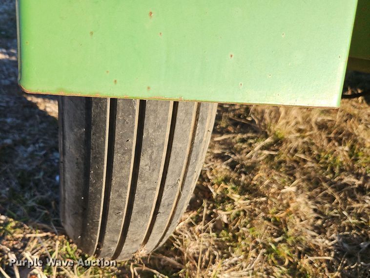 image for item EI8652 (2) Walinga Agri-Vac 614 Deluxe grain vacuums