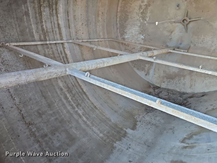 image for item EI8653 Mixing tank