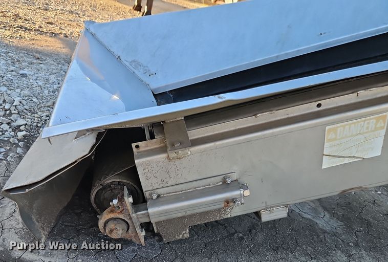 image for item EI8654 Adams fertilizer stainless steel conveyor