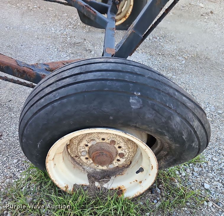 image for item EI8654 Adams fertilizer stainless steel conveyor