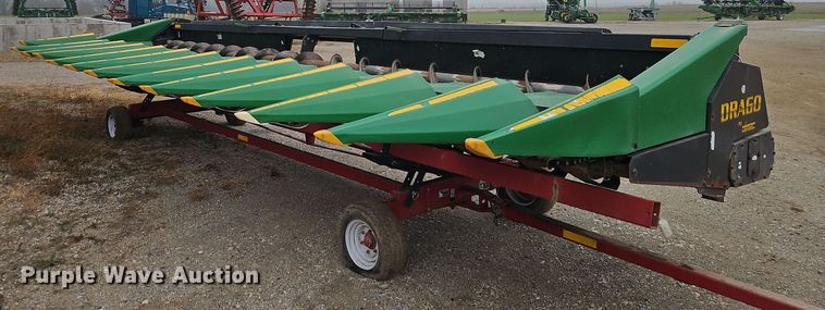 image for item EI8683 2010 Olimac Drago N12 corn head