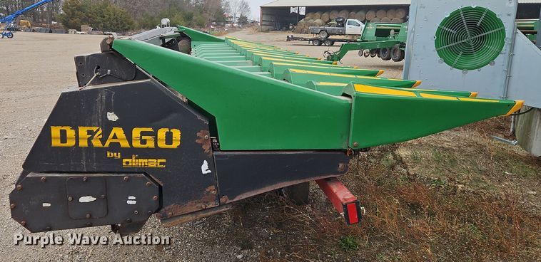 image for item EI8683 2010 Olimac Drago N12 corn head
