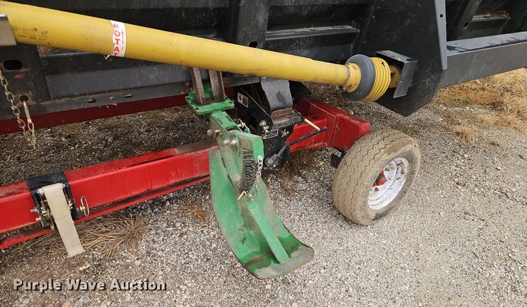 image for item EI8683 2010 Olimac Drago N12 corn head