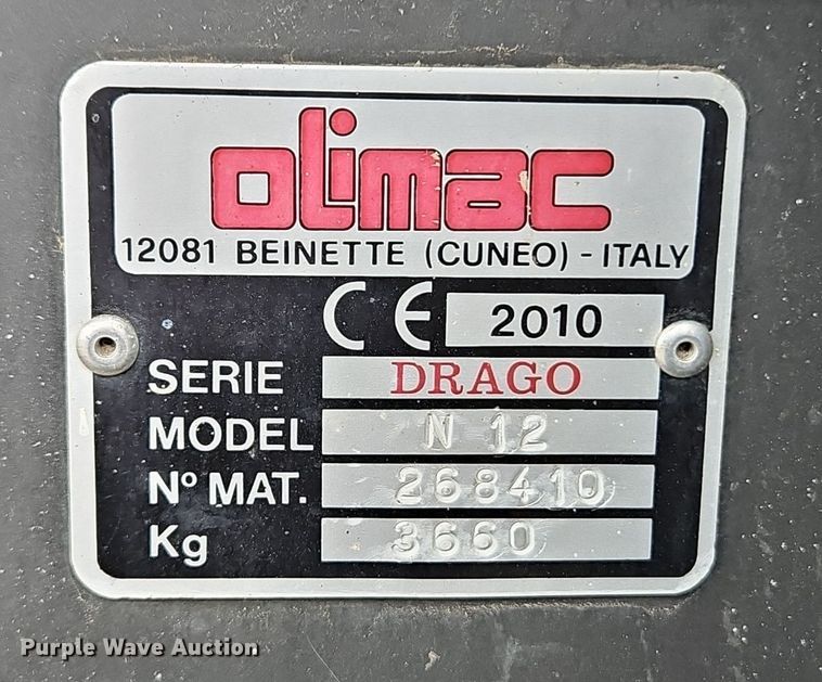 image for item EI8683 2010 Olimac Drago N12 corn head