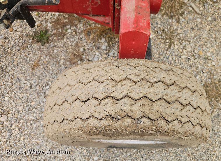 image for item EI8684 Unverferth HT30 header trailer