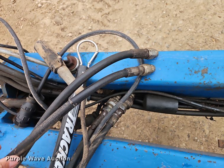 image for item EI8686 1996 Kinze 2200 planter