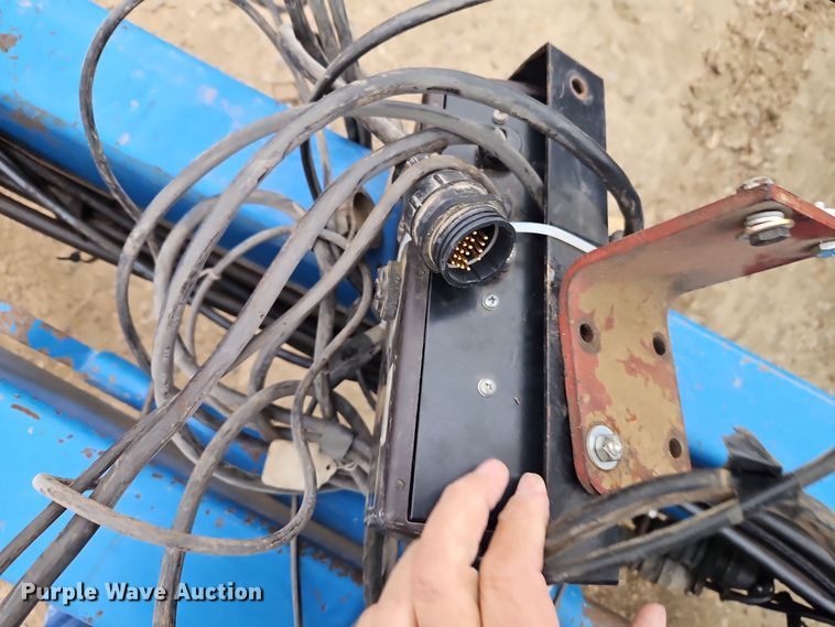 image for item EI8686 1996 Kinze 2200 planter