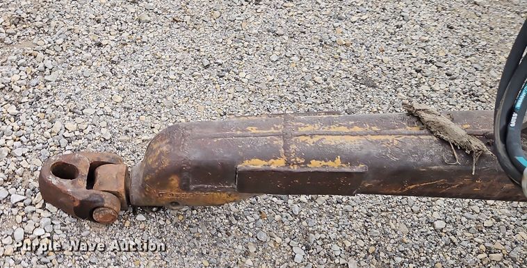 image for item EI8687 Caterpillar scraper