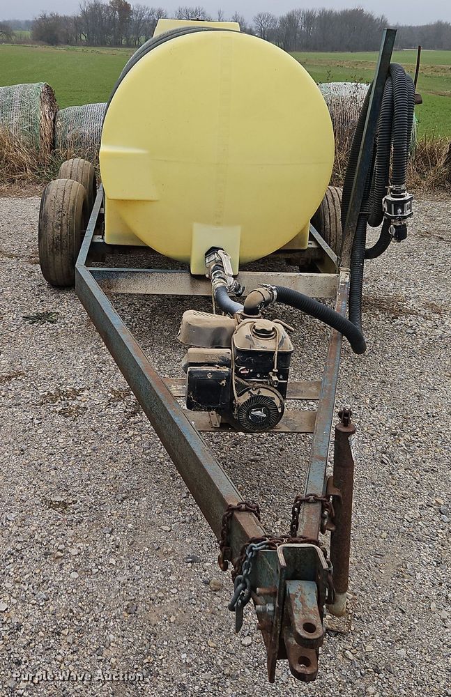 image for item EI8688 Shop built nurse tank trailer