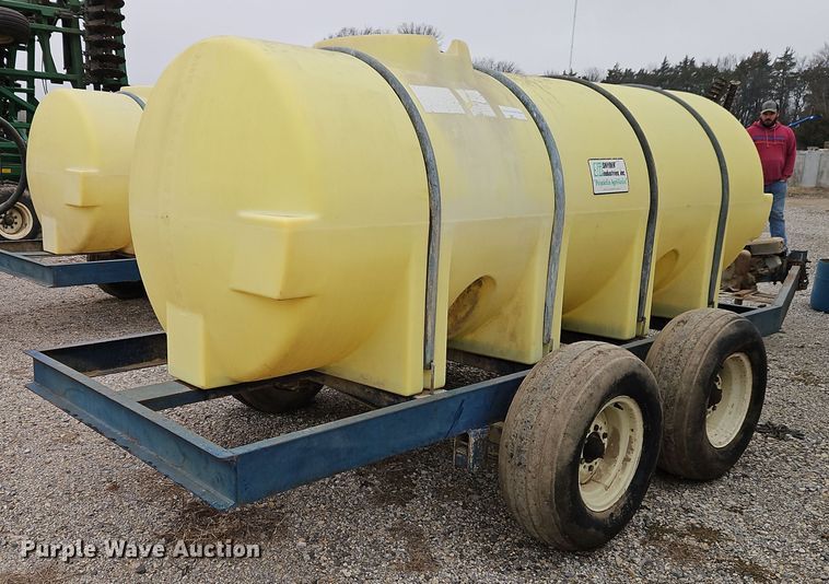 image for item EI8688 Shop built nurse tank trailer