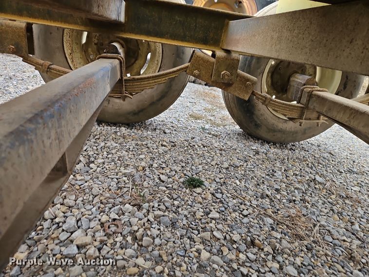 image for item EI8688 Shop built nurse tank trailer