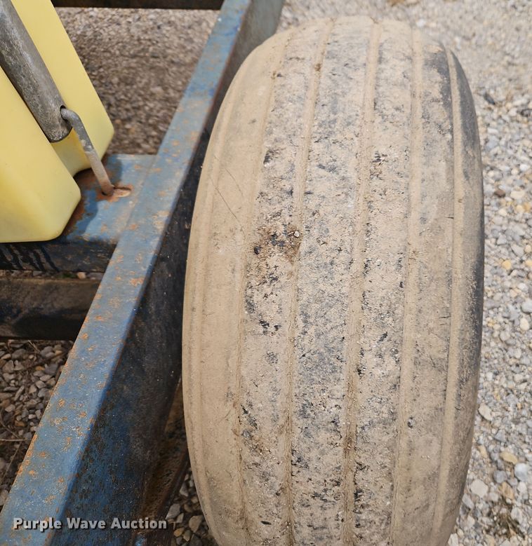 image for item EI8688 Shop built nurse tank trailer