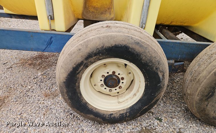 image for item EI8688 Shop built nurse tank trailer