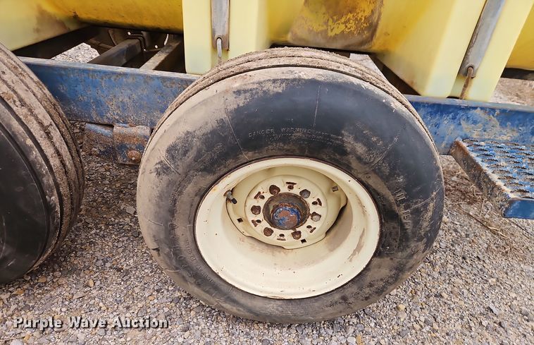 image for item EI8688 Shop built nurse tank trailer