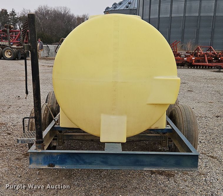 image for item EI8689 Shop built nurse tank trailer