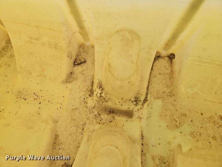 image for item EI8689 Shop built nurse tank trailer