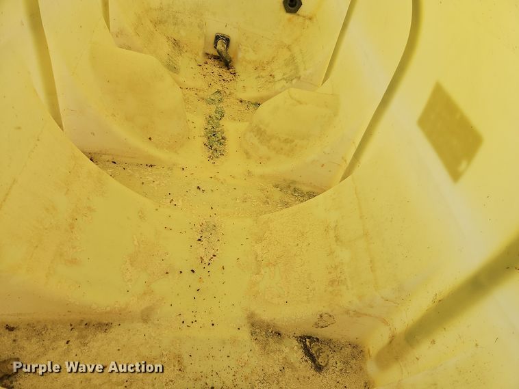 image for item EI8689 Shop built nurse tank trailer