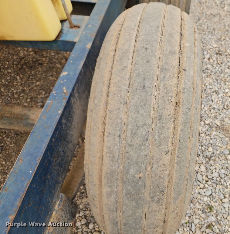 image for item EI8689 Shop built nurse tank trailer