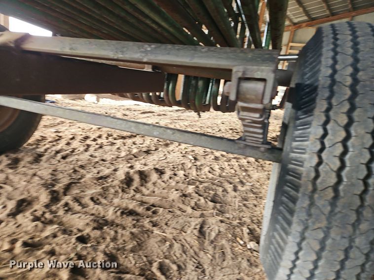 image for item EI8717 Livestock panel trailer