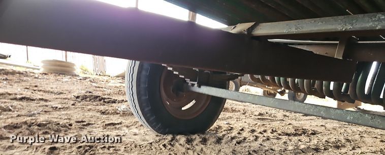 image for item EI8717 Livestock panel trailer