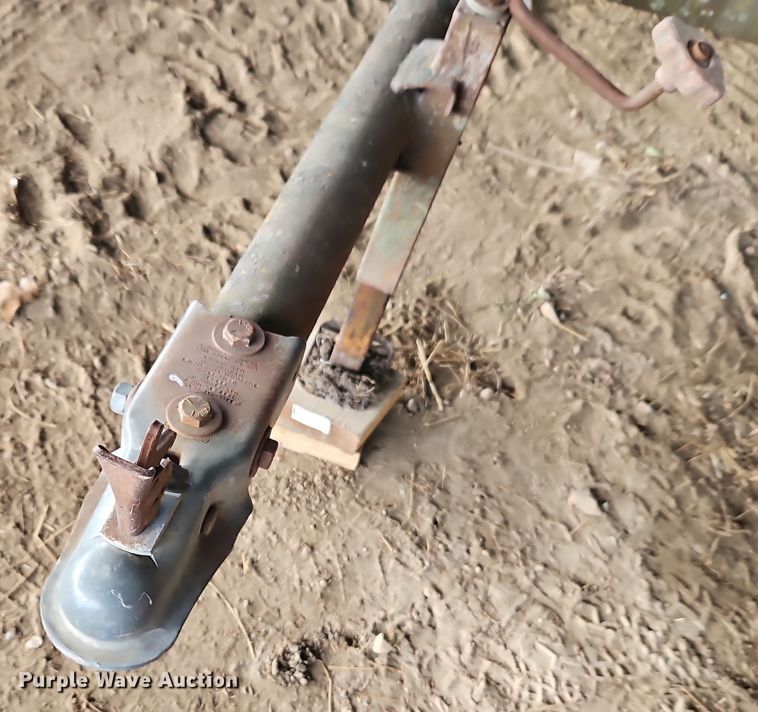 image for item EI8717 Livestock panel trailer